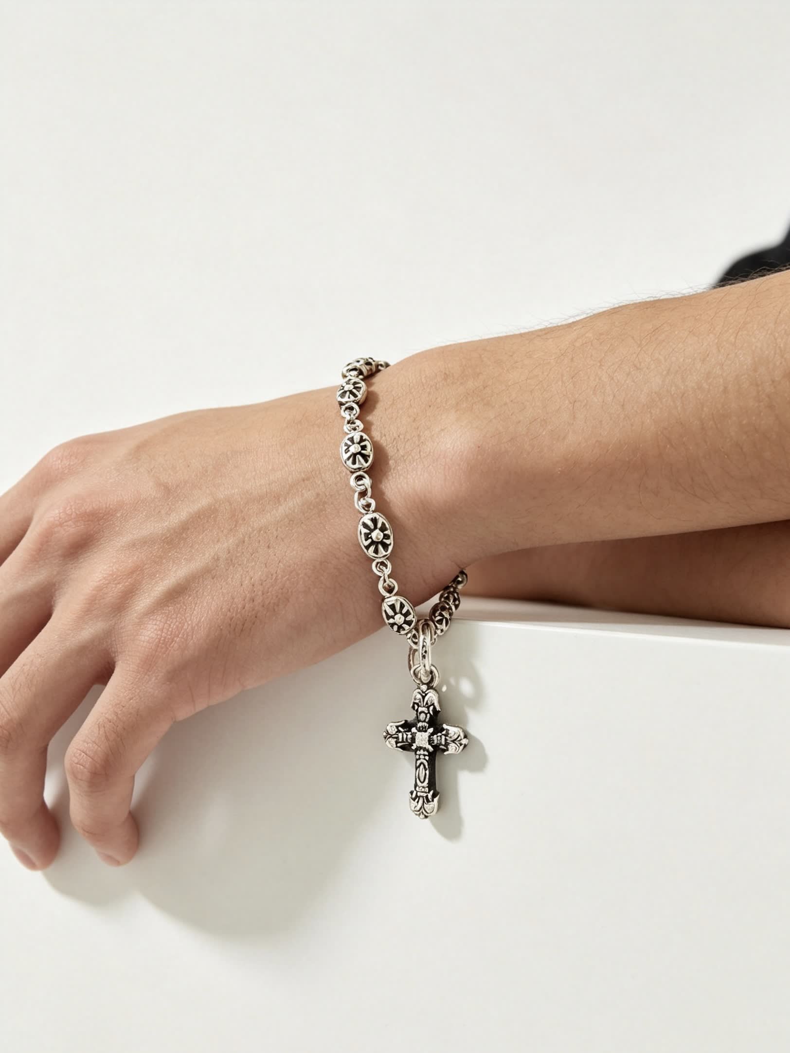 Chrome Hearts Black Rose Jewelry Silver Cross Bracelet